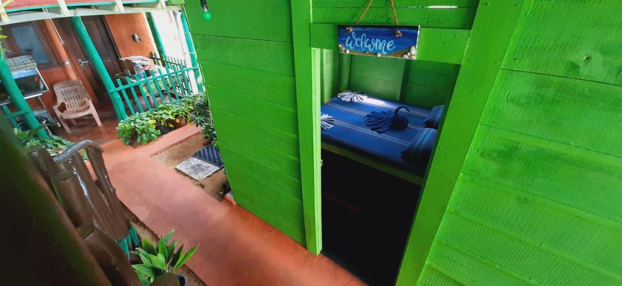 Luna Beach Home & Cabanas Galle Room photo